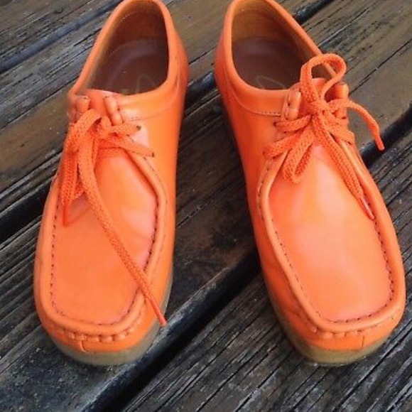 orange wallabees